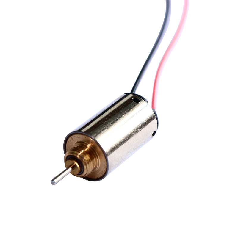 Quels sont les principaux avantages du moteur CC de pinceau métallique précieux de 10 mm?